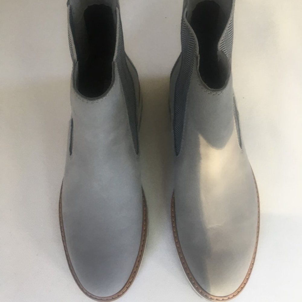 Timberland Courmayeur Valley Chelsea Boot Medium Grey Nubuck 8.5